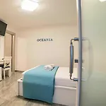 Bed & Breakfast Albatros 4*
