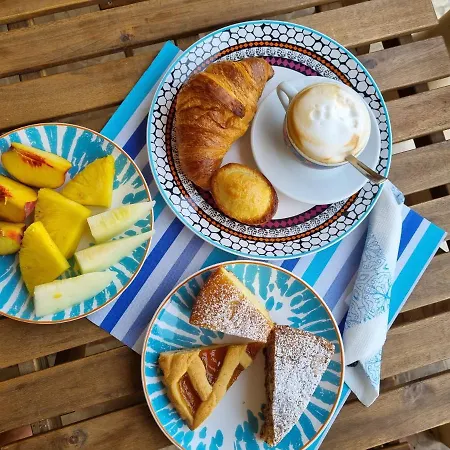 Alojamento de Acomodação e Pequeno-almoço Albatros *