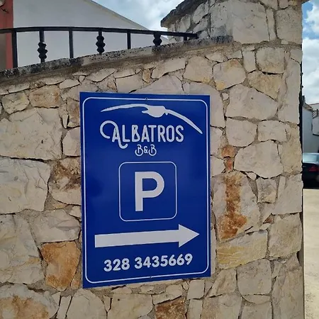 Alojamento de Acomodação e Pequeno-almoço Albatros *