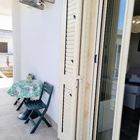 Albatros Oda ve Kahvaltı Porto Cesareo