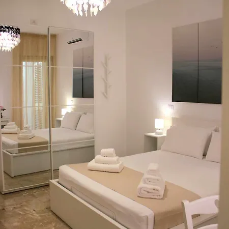 Albatros Bed & Breakfast 4*